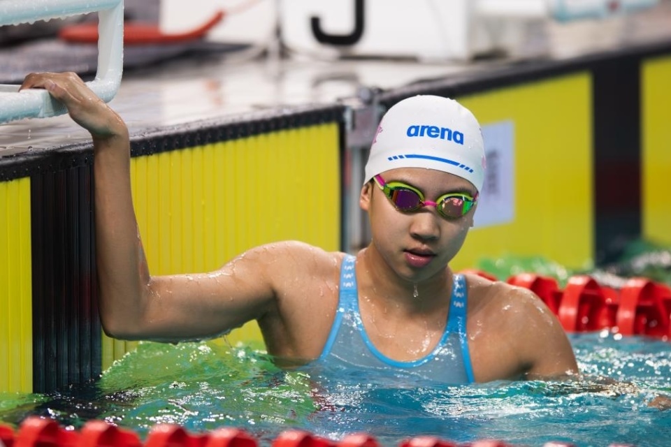 不过在最后, 标赛女子